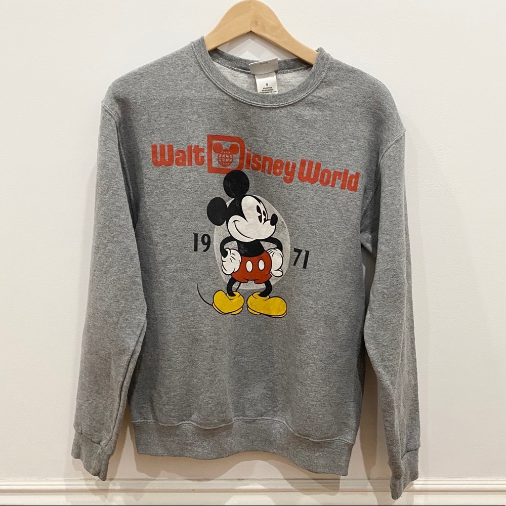walt disney dark grey sweatshirt